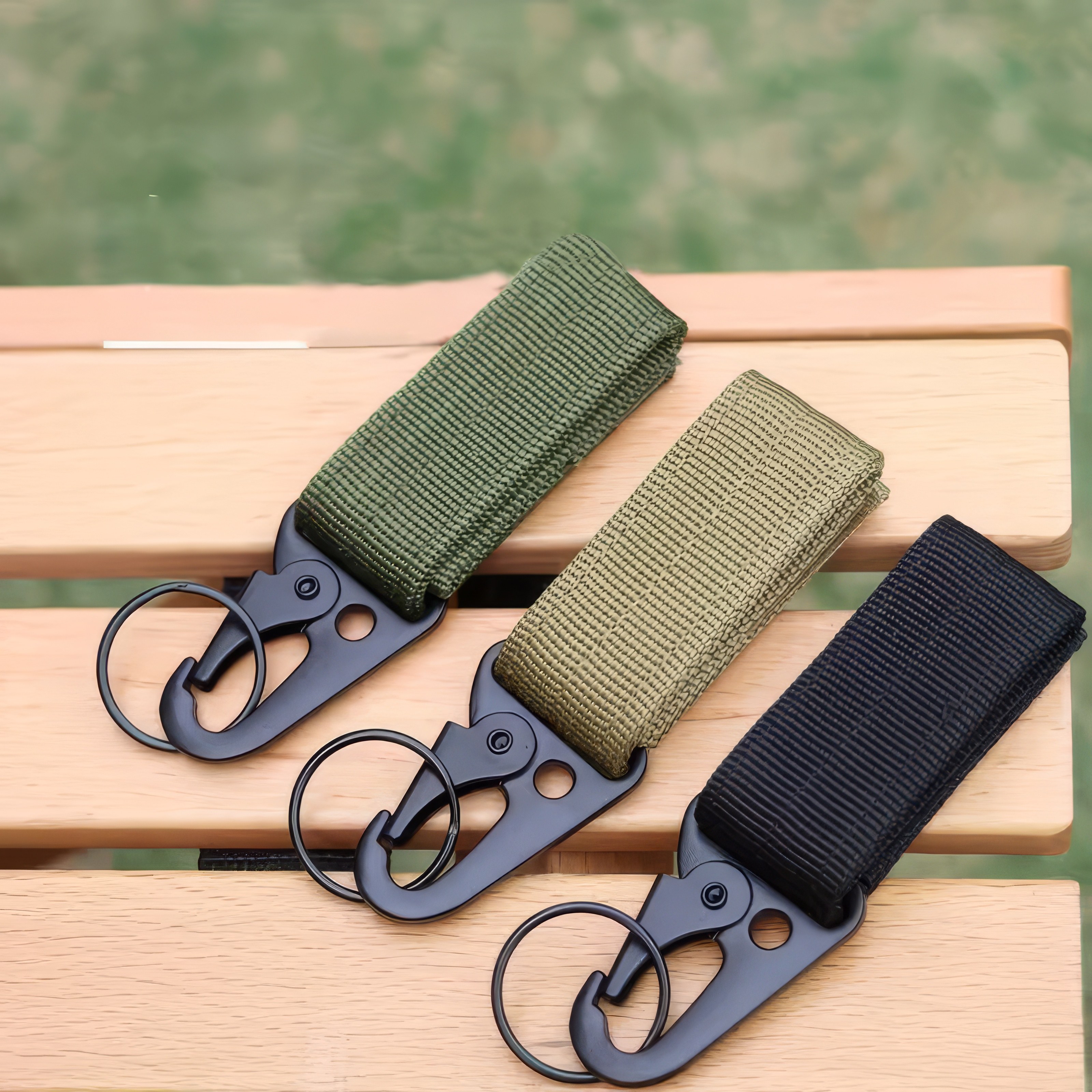 1/2 Piece Nylon Tactical Clip  - Outdoor Furniture Green のレビューと価格